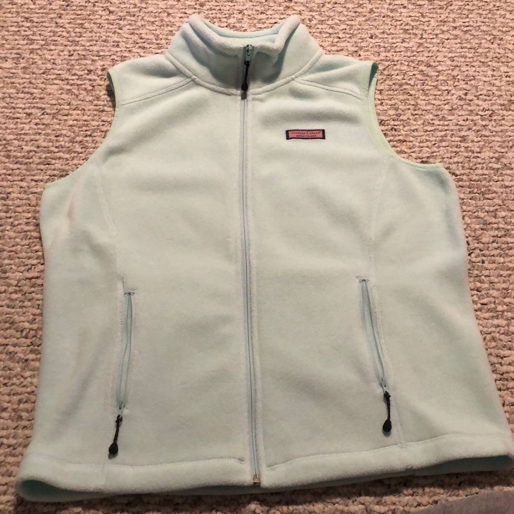 Vineyard vines vest